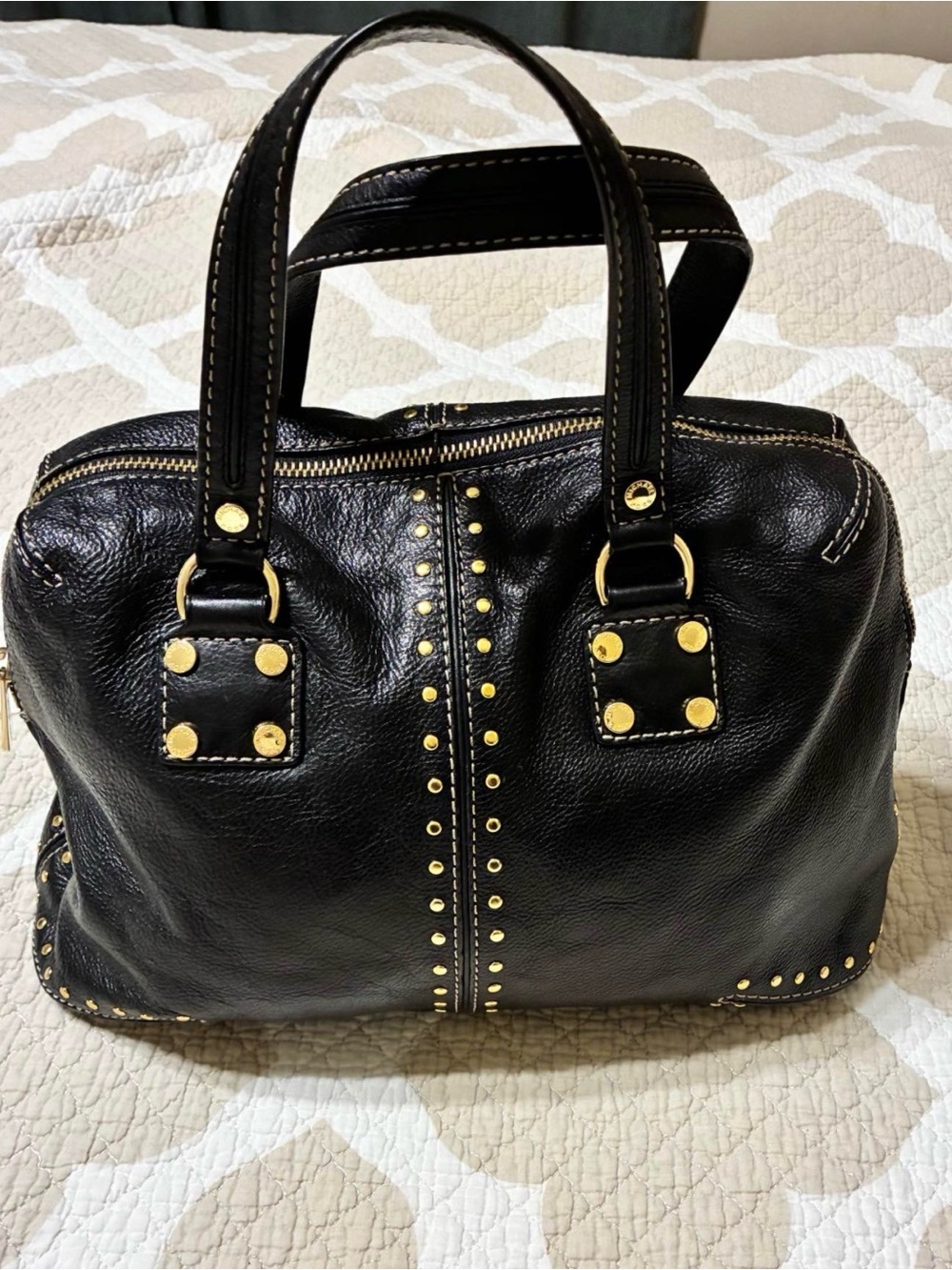 Michael Kors Studded Astor Satchel Black & Gold Soft Leather CLEAN - Picture 2 of 13